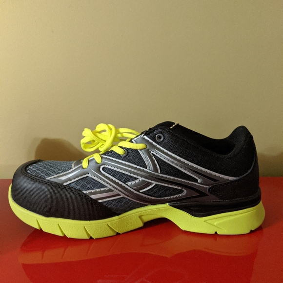 Wolverine Shock Resistant Steel Toe Shoes - Picture 5 of 8